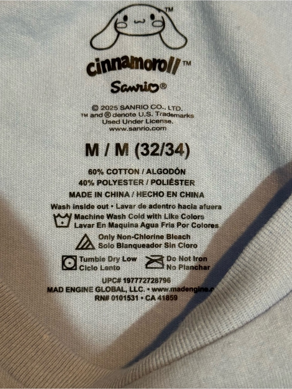 Sanrio Cinnamoroll Men's M Graphic Tee Light Blue NWT Kawaii Relaxed Fit T-Shirt - Picture 5 of 13